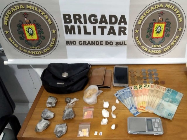 Brigada Militar prende traficante com variedades de drogas 