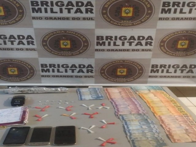 Brigada Militar de Taquara realiza prises por trfico de drogas