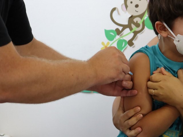 Saúde de Taquara divulga whats para informações sobre vacina contra Covid em crianças