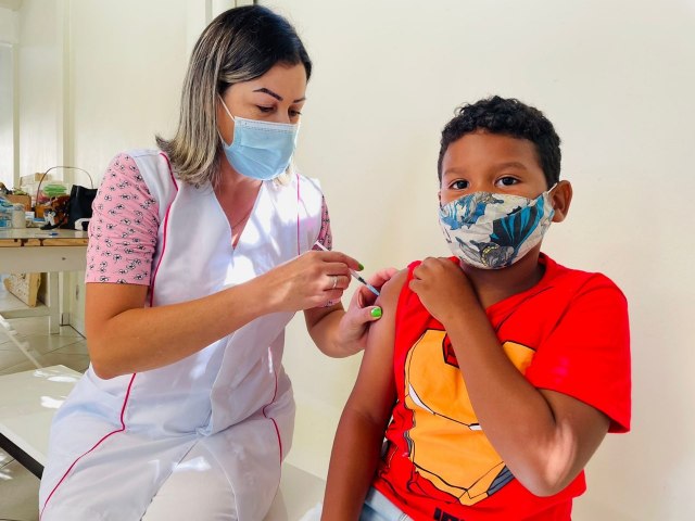 Taquara realiza segunda etapa do Dia C da vacinação infantil contra a Covid-19