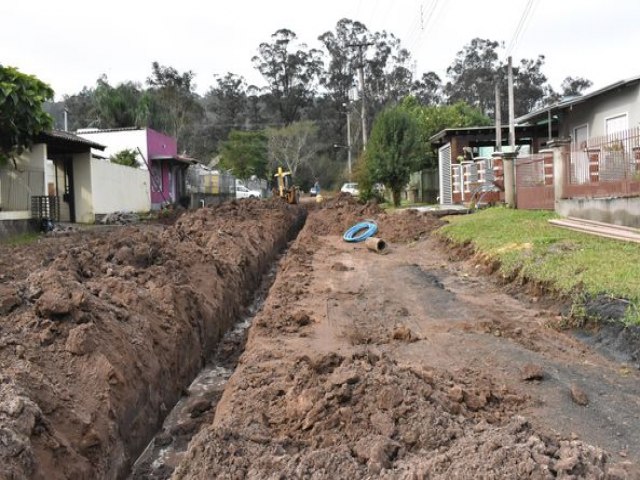 Ruas de Nova Hartz recebem pavimentao  