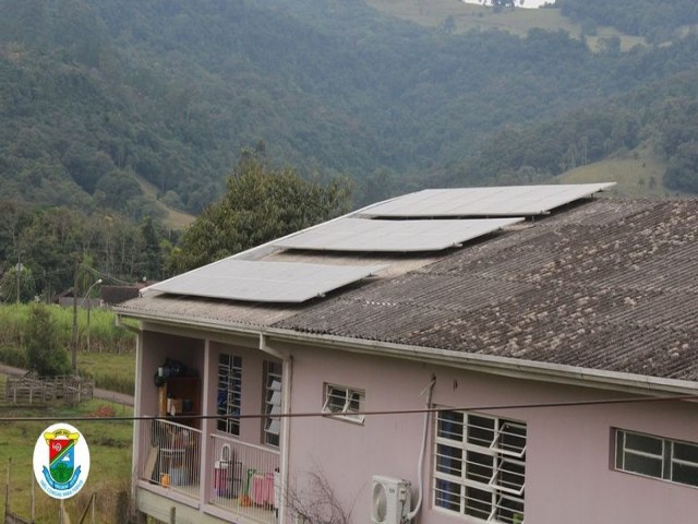 Prefeitura de Trs Coroas instala placas solares nas escolas municipais