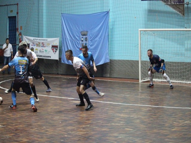 Final da Srie Ouro do Municipal de Futsal de Parob ocorrer nesta tera-feira