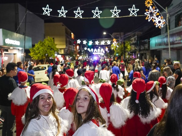Abertura do Natal Mgico de Taquara atrai mais de 6 mil visitantes