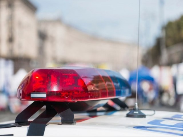 Motorista embriagado  preso em Igrejinha ao bater em muro de escola 