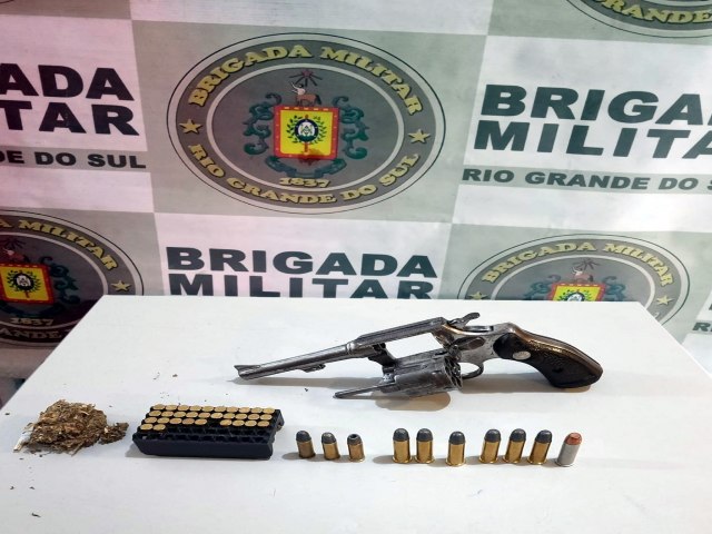 Brigada Militar de Igrejinha apreende arma e munies no bairro Vila Nova 