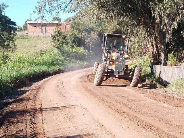 Secretaria de Obras de Taquara realiza recuperao de estradas