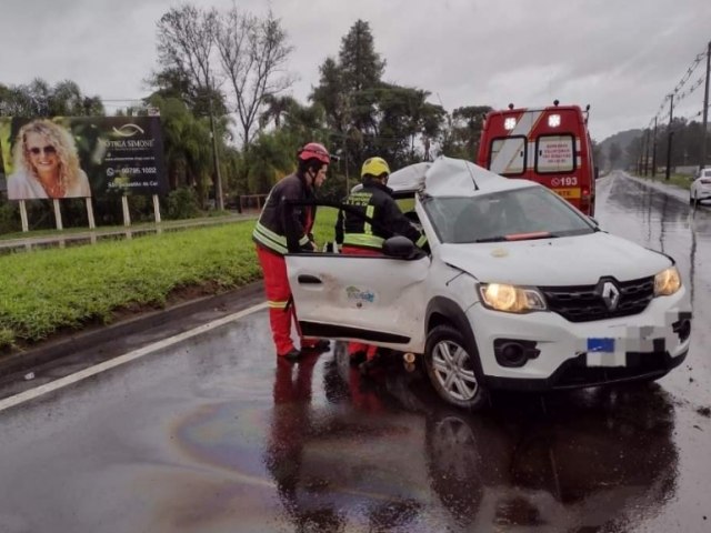 Duas pessoas morrem em acidente com veculo da Prefeitura de Riozinho 