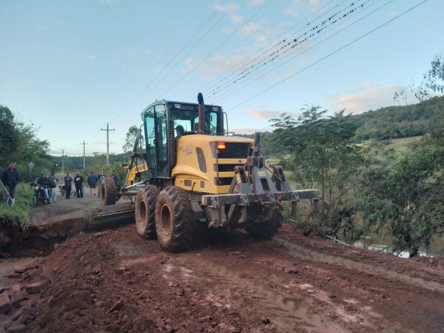 Secretaria de Obras inicia a recuperao das estradas no interior de Taquara