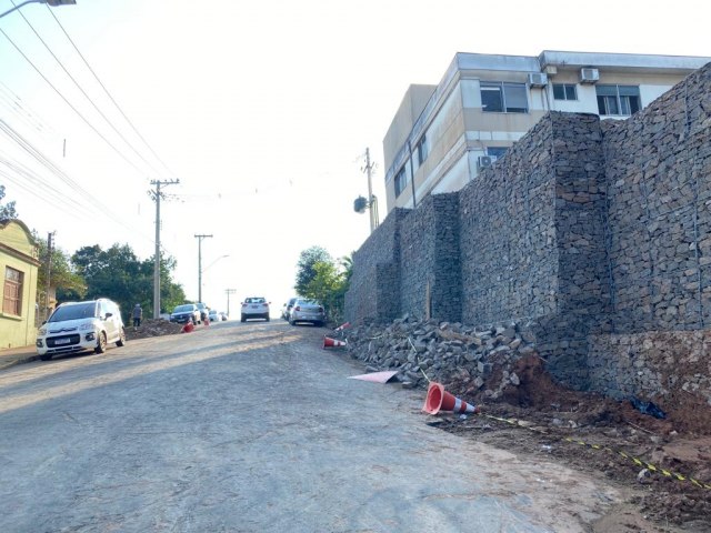Construo de gabio no Hospital Bom Jesus  finalizada em Taquara