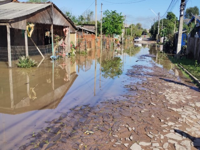 Nvel do Rio dos Sinos comea a diminuir em Taquara