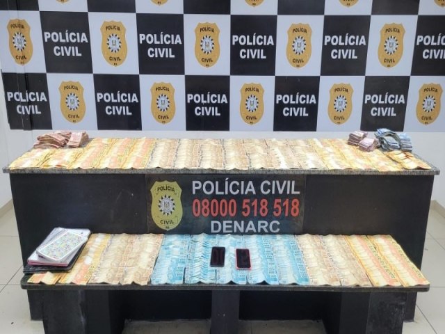Polcia Civil apreende 61 mil reais e prende homem em Araric