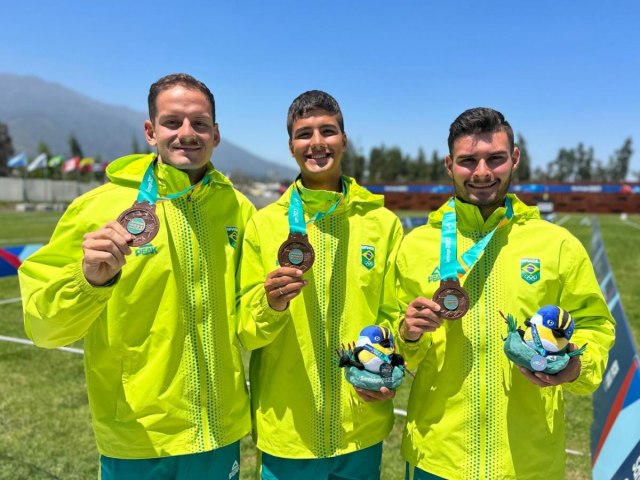 Atleta de Taquara conquista medalha de bronze com equipe masculina do tiro com arco nos Jogos Pan-americanos Santiago
