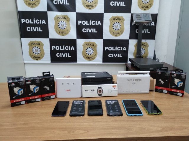 Trs pessoas so presas por roubo a loja de celulares em Taquara