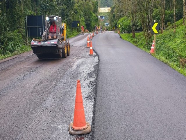 Avana obra para correo dos desnveis na ERS-115