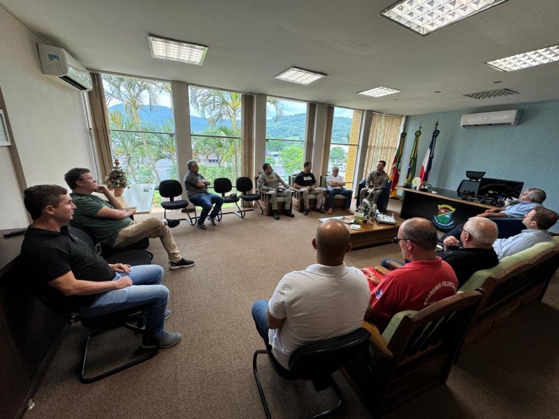 Reunio entre BM e autoridades municipais de Trs Coroas debatem medidas que visam o aperfeioamento do policiamento ostensivo