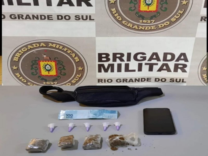 Brigada Militar prende homem por trfico de drogas em Taquara