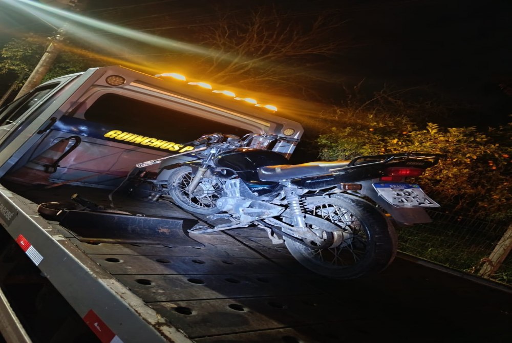 Adolescente é apreendido por furto de motocicleta após perseguição policial em Parobé Adolescente é apreendido por furto de motocicleta após perseguição policial em Parobé