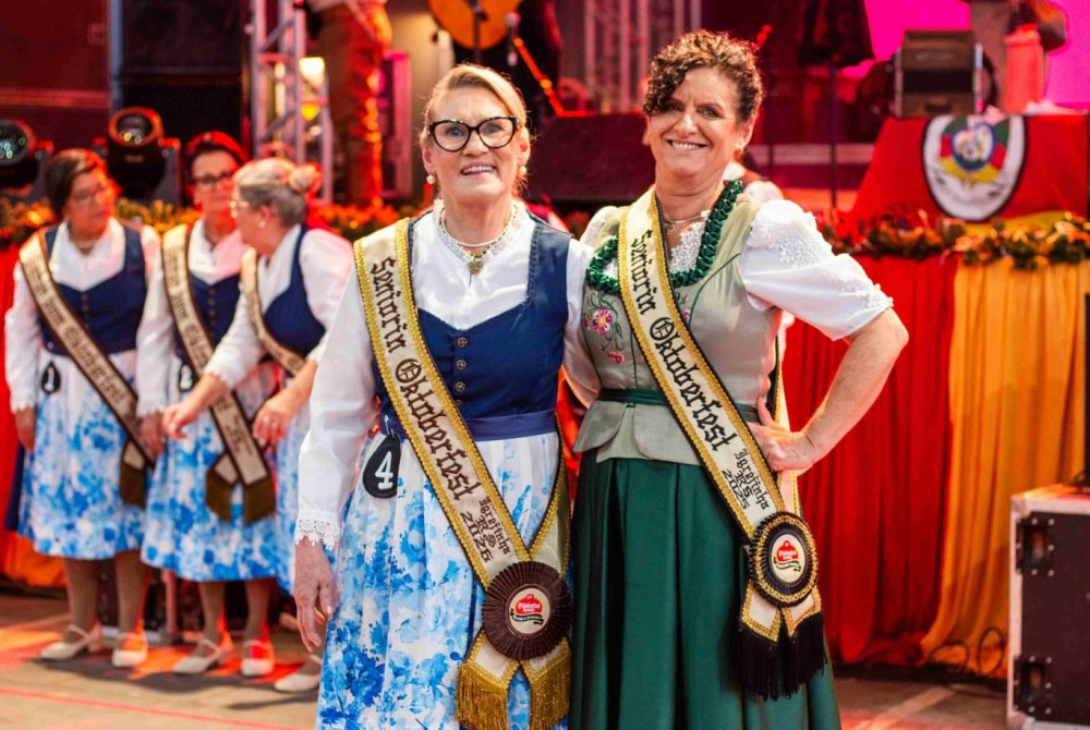 Lenita Breyer � eleita Seniorin da 37� Oktoberfest de Igrejinha