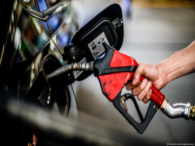 Petrobras aumenta preos da gasolina e do diesel nas refinarias