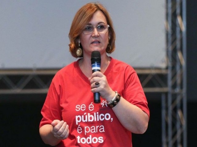 Demisso de Rita Serrano  publicada em Dirio Oficial