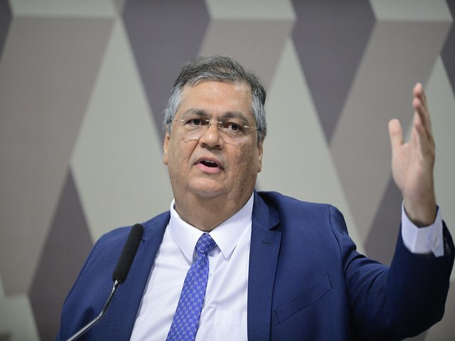 Dino ser 1 ministro no STF desde a redemocratizao antes eleito para o Executivo