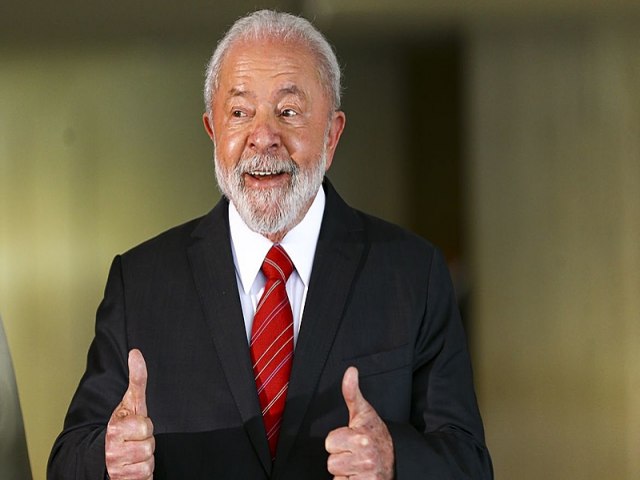 Pesquisa Quaest: 54% aprovam trabalho de Lula; 43% desaprovam