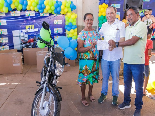 Prefeitura de Araripina realiza sorteio de televises, geladeiras e moto na campanha do IPTU Premiado 2023