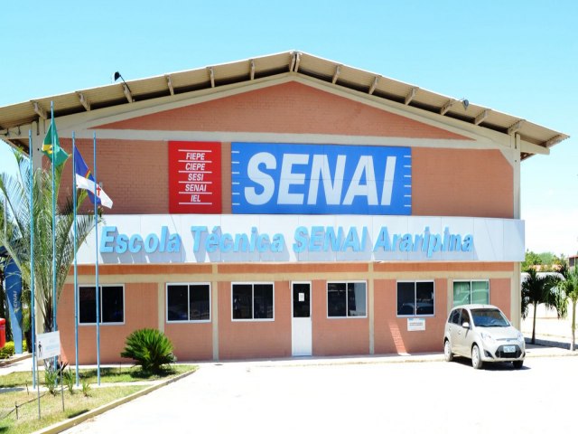 SENAI-PE oferece 563 bolsas de estudos para dez cursos tcnicos em diversas regies de Pernambuco