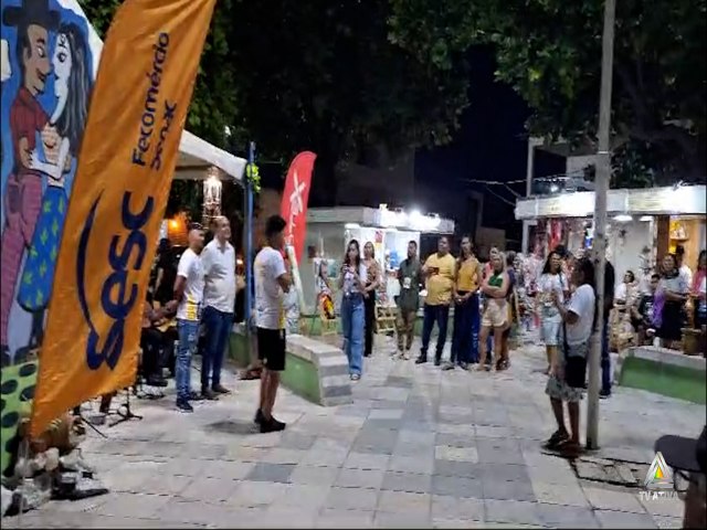 FARA: Artesanato e Cultura na Praa de Dr. Pedro em Araripina