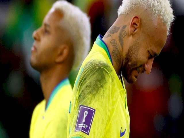 Pelas redes sociais, Neymar diz estar destrudo e Rodrygo se desculpa Jogadores desabafam um dia aps a eliminao do Brasil na Copa Publicado em: 11/12/2022 | AGNCIA BRASIL