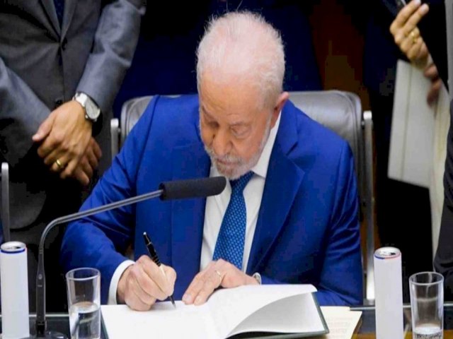 \'No somos governo de pensamento nico\', diz Lula em reunio ministerial Primeira reunio ministerial  realizada nesta sexta-feira Publicado em: 06/01/2023 | MIDIAMAX