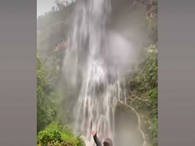 Chuva trouxe de volta a gua na maior cachoeira de MS, e vdeo emociona, ASSISTA Publicado em: 25/02/2023 | FTIMA NEWS/ROGRIO SANCHES / BONITO INFORMA