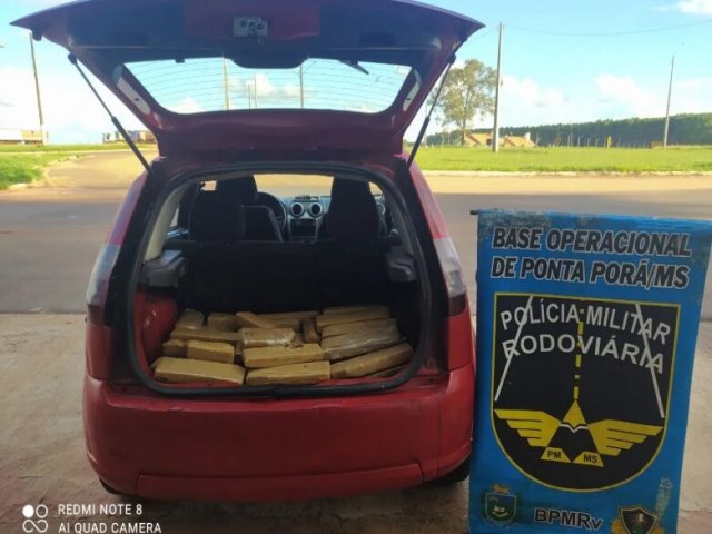 REGIO Dupla  presa transportando mais de 100 kg de maconha do MS para So Pulo 26 fevereiro 2023 - Por Da Redao