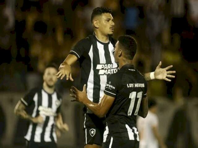 Botafogo joga mal, mas vence Audax por 2 a 1 em primeiro jogo da Taa Rio Clube carioca far o jogo de volta no prximo sbado, para definir vencedor do torneio secundrio do Rio Publicado em: 03/04/2023 | CAMPO GRANDE NEWS