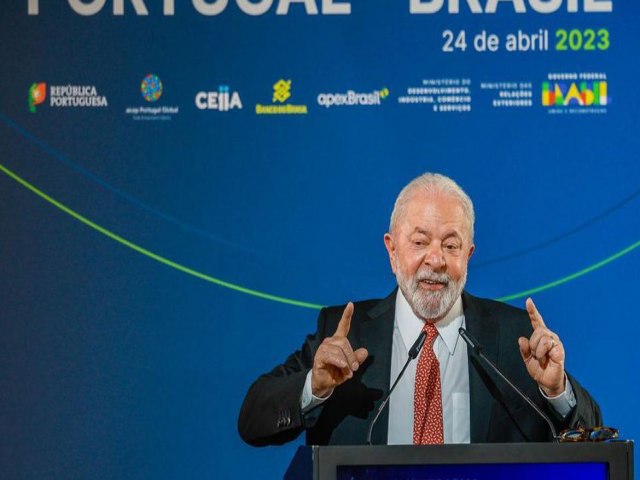 Poltica Lula  recebido na Assembleia da Repblica e encerra visita a Portugal Viagem foi marcada por reaproximao diplomtica entre pases  Share on WhatsApp Share on Facebook Share on Twitter Share on Linkedin  Publicado em 25/04/2023 -  Por Agn
