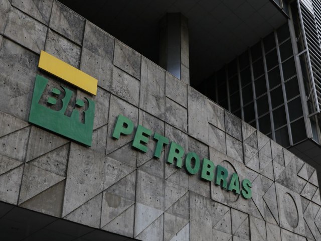 ral Petrobras aprova alterao em sua estrutura organizacional Ser criada uma diretoria de Transio Energtica e Sustentabilidade  Share on WhatsApp Share on Facebook Share on Twitter Share on Linkedin  Publicado em 27/04/2023 -  Por Douglas Corra
