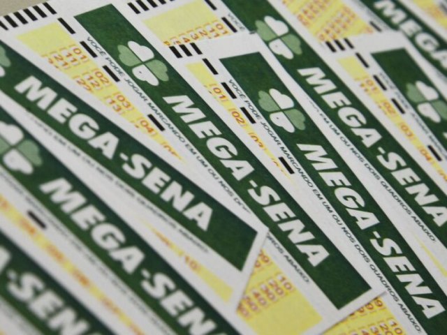  LOTERIA Apostador de Minas Gerais ganha R$ 61 milhes na Mega-Sena 30 abril 2023 - Por Redao com Agncia Brasil