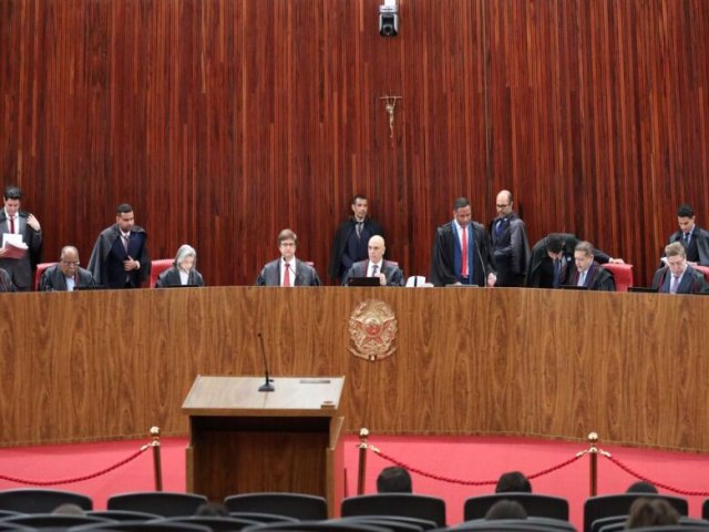 BRASIL TSE multa parlamentares por ligar Lula a caso Celso Daniel 18 maio 2023 - Por Agncia Brasil