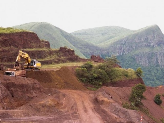 EXPLORAO Empresas de minerao vo investir US$ 100 milhes em MS 19 maio 2023 - Por Da Redao