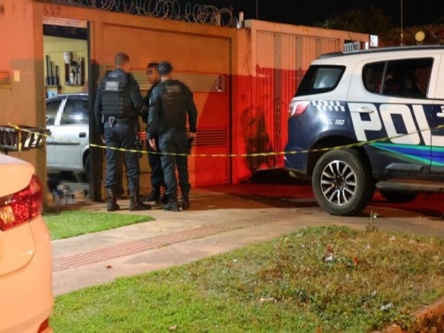 VIOLNCIA Identificado assaltante morto em tentativa de roubo a barbearia 24 junho 2023 - Por Da Redao