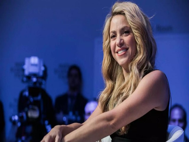 Famosos Shakira devolve R$ 35 milhes, aps perder processo por fraude fiscal na Espanha Julgamentoda nova ao se refere a dvidas de 2018 Mirian Machado | 25/11/2023