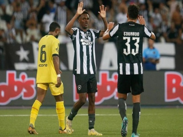 Esportes Jeffinho decide e Botafogo vence Madureira em estreia no Campeonato Carioca O gol da partida foi marcado pelo reforo Jeffinho, que retornou ao clube aps dois anos  Agncia Estado | 18/01/2024