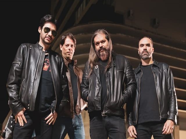 Insanidade transforma horror cult em rock explosivo no clipe de Black Thunder.  