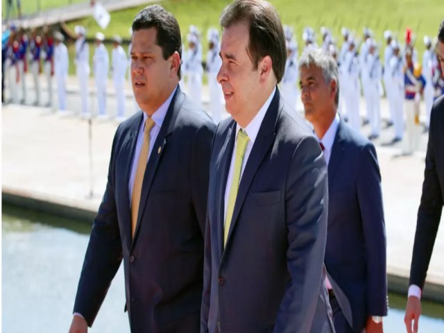 STF faz poltica para beneficiar Rodrigo Maia e Davi Alcolumbre.