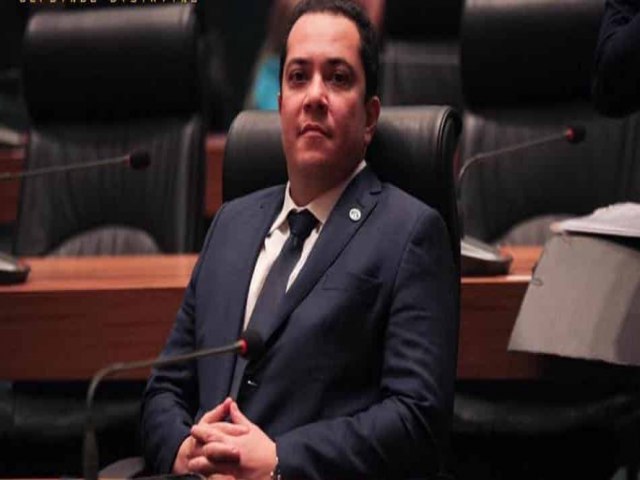 Deputado distrital Jos Gomes  alvo de buscas em operao do MPDFT e da PCDF.