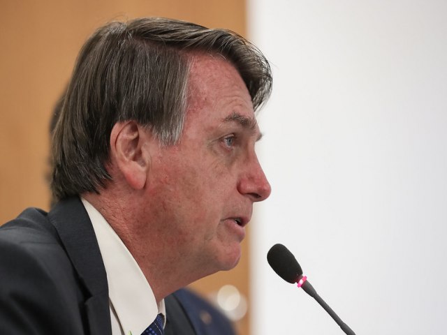 Bolsonaro sanciona lei que altera crime de denunciao caluniosa.