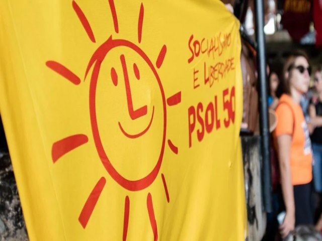 Em Porto Alegre, Psol tenta barrar compra de kit covid.