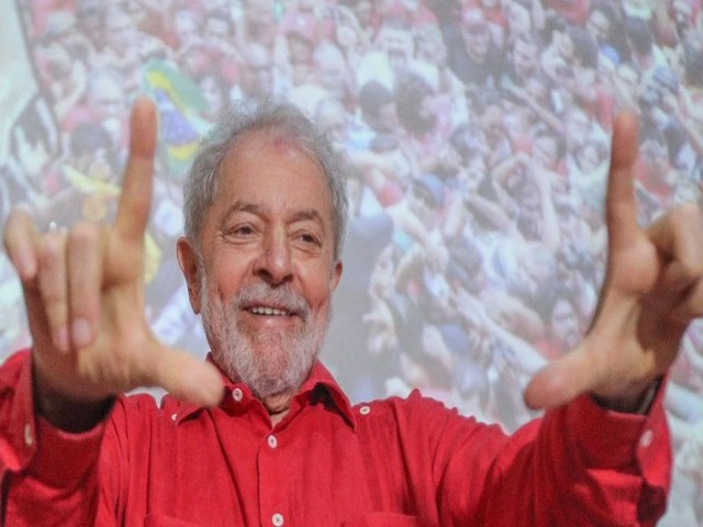 Datafolha: maioria concorda com condenao de Lula e critica Fachin por anulao.