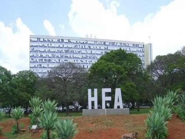 Quem diria hein...Aps negar leitos de covid ao governo do DF, Hospital das Foras Armadas pede ajuda.